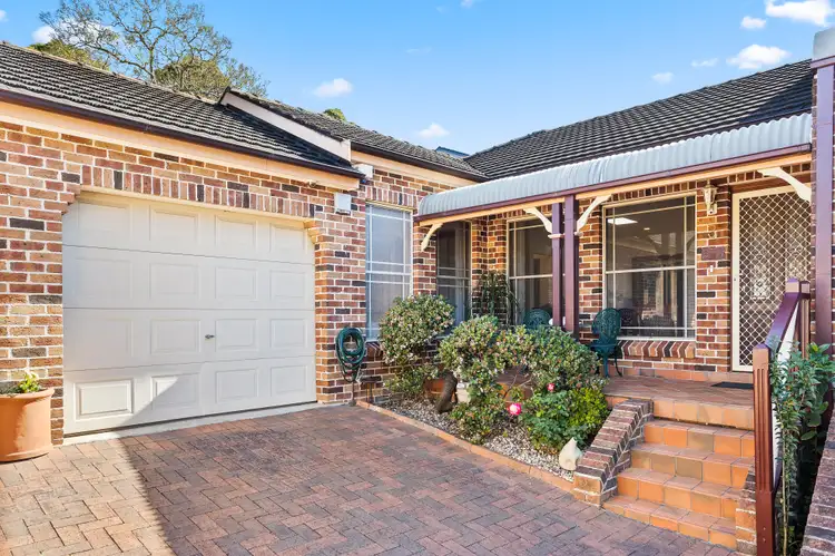 Main view of Homely villa listing, 3/62 Foothills Road, Balgownie NSW 2519