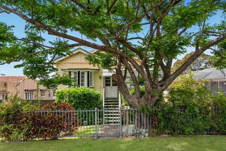 27 Turrana Street, Stafford QLD 4053