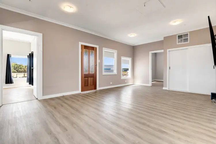 Fifth view of Homely house listing, 1 Whittaker Crescent, Red Cliffs VIC 3496