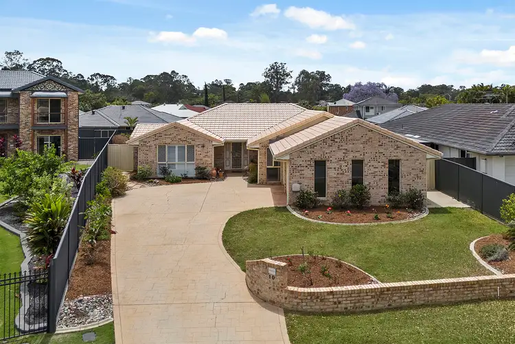 10 Marlock Close, Bridgeman Downs QLD 4035