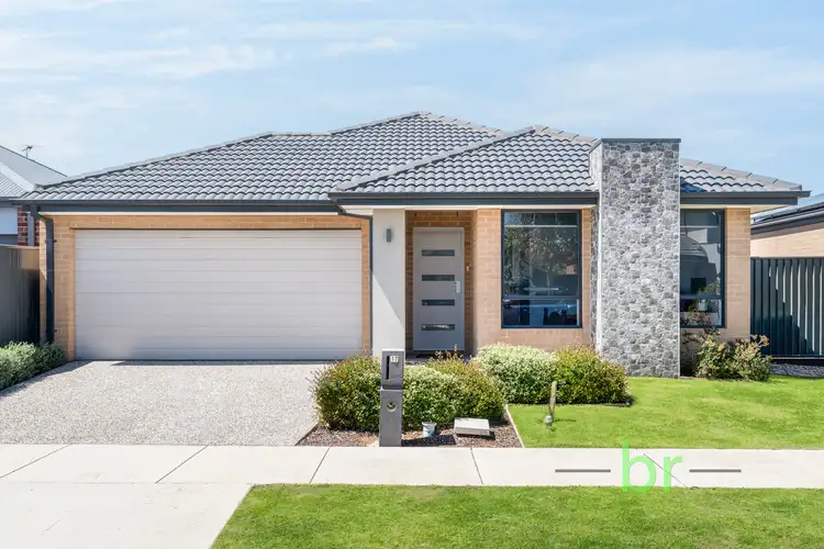 17 Cedar Road, Lara VIC 3212