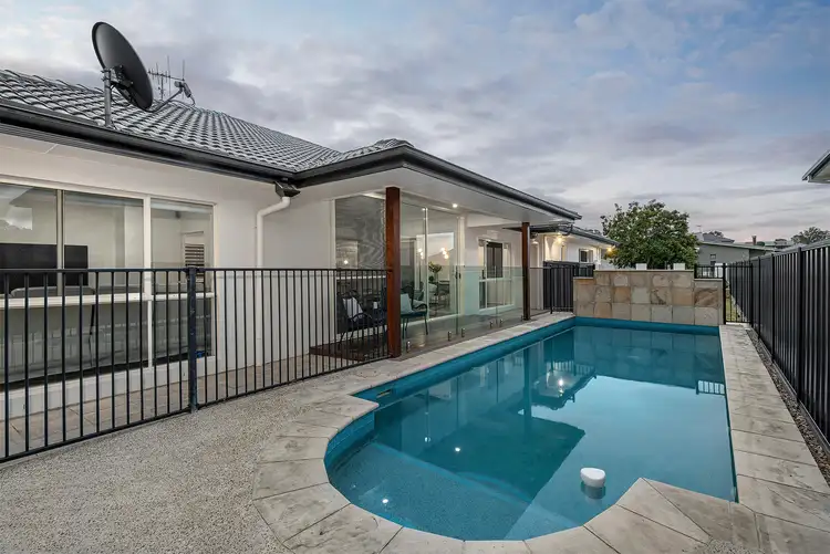 5 Silverbirch Place, Bridgeman Downs QLD 4035