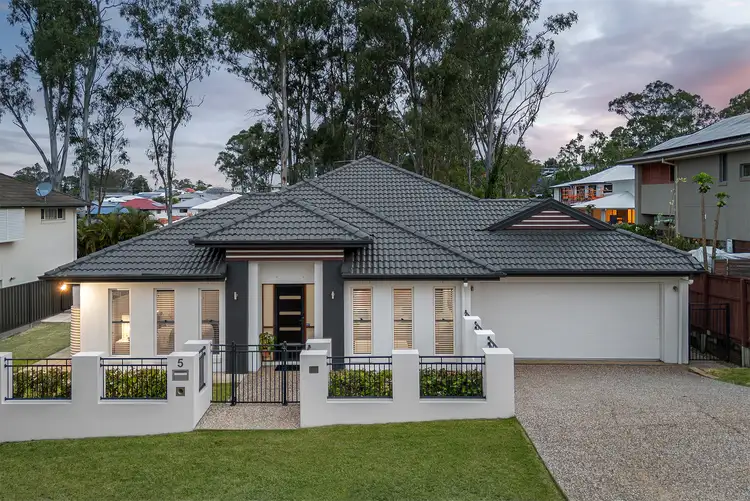 5 Silverbirch Place, Bridgeman Downs QLD 4035