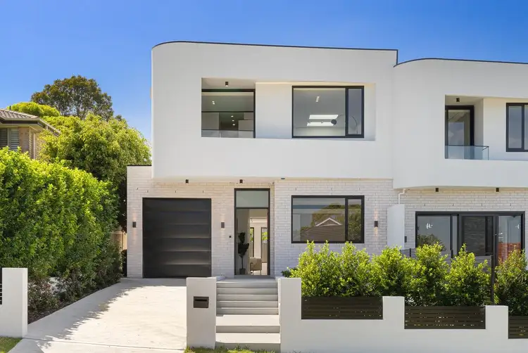 21B Yuruga Avenue, Caringbah South NSW 2229