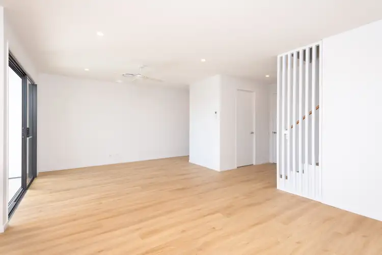 Sixth view of Homely townhouse listing, 11 Bronte Circuit, Hope Island QLD 4212