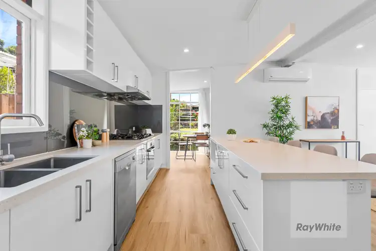 19 Scott Grove, Kingsbury VIC 3083