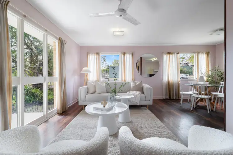 62 Farrant Street, Stafford Heights QLD 4053
