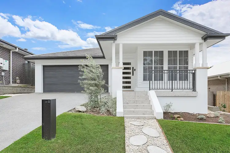8 Tarkalong Street, Edgeworth NSW 2285