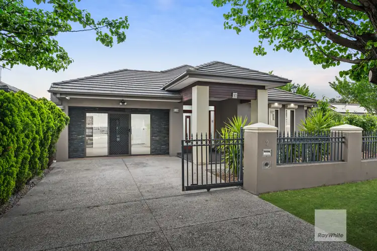 Main view of Homely house listing, 2 Greystone Place, Craigieburn VIC 3064