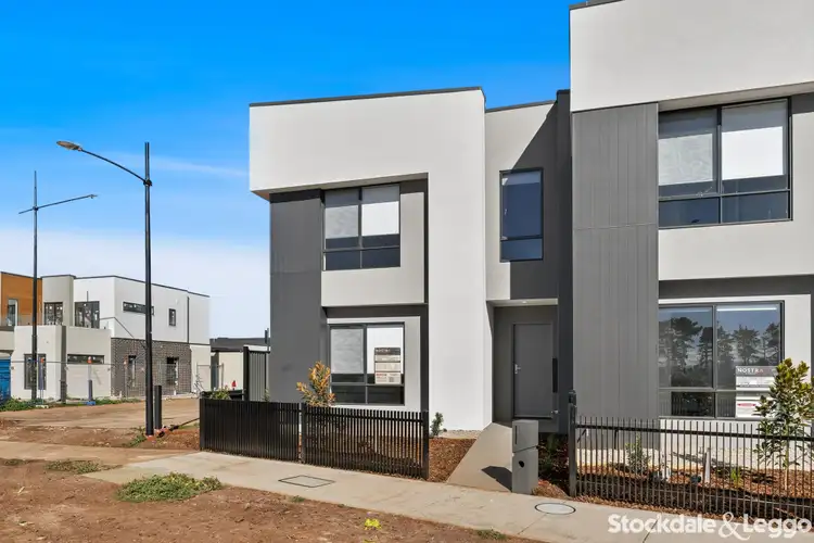 16 Cupola Walk, Truganina VIC 3029