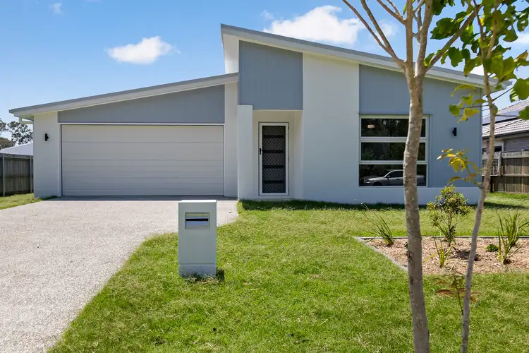 34 Stardust Crescent, Burrum Heads QLD 4659