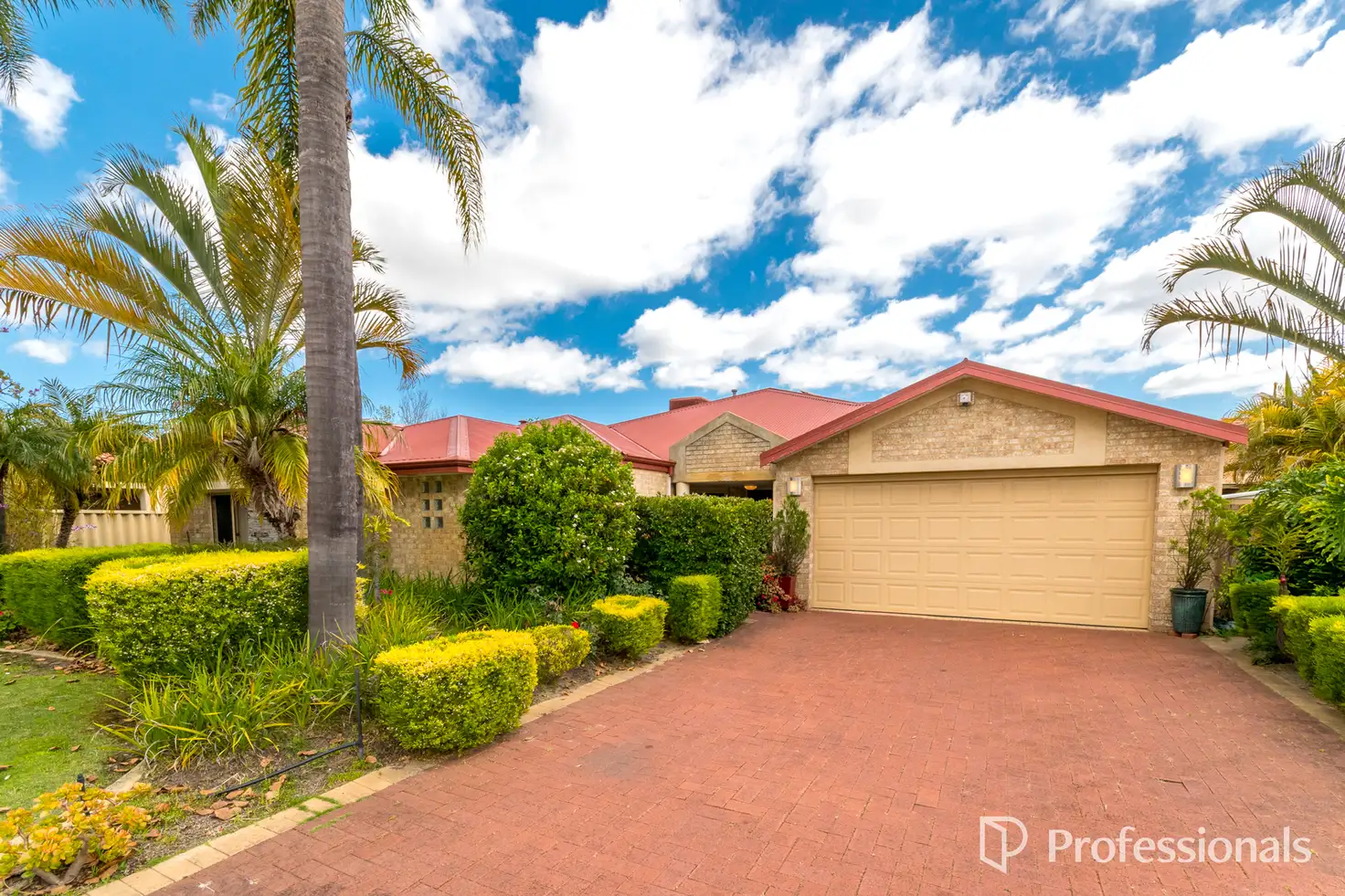 Main view of Homely house listing, 4 Caladenia Place, Canning Vale WA 6155