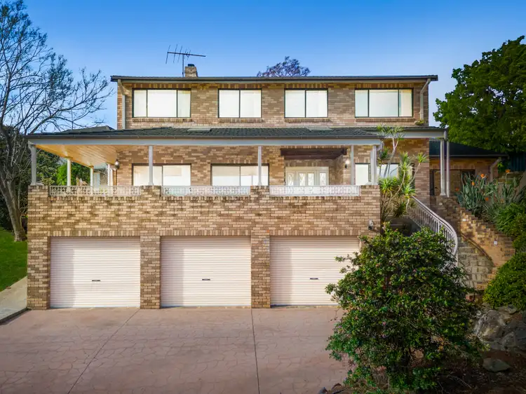 25 Salamander Grove, Baulkham Hills NSW 2153