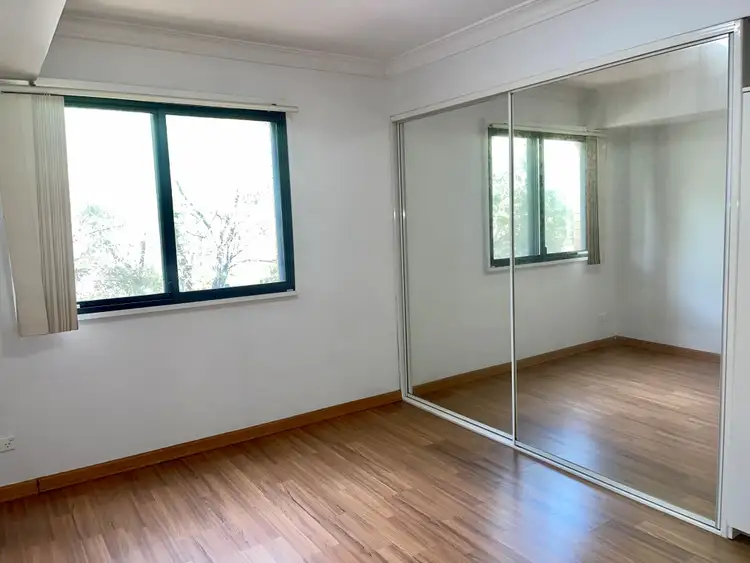 Fourth view of Homely unit listing, 4/68-70 Courallie Avenue, Homebush West NSW 2140