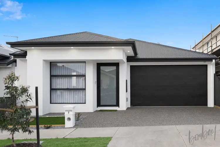 7 Persimmon Road, Craigieburn VIC 3064