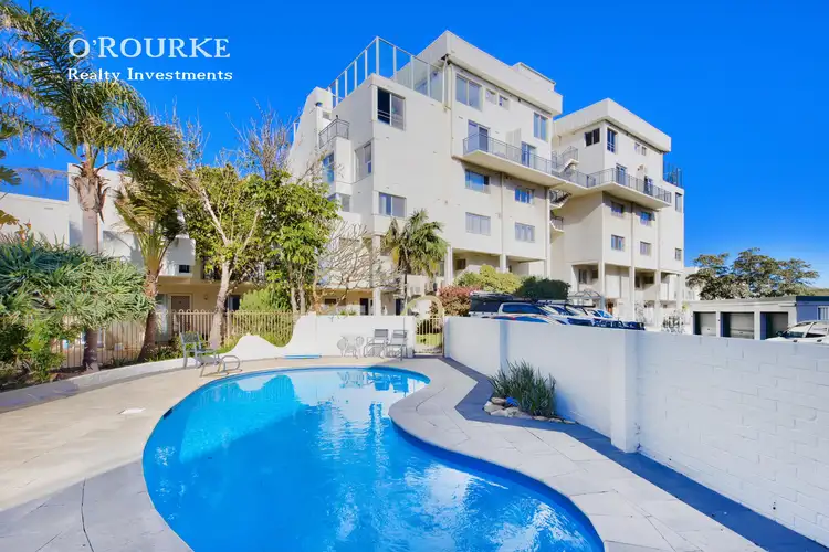 2/287 West Coast Highway, Scarborough WA 6019