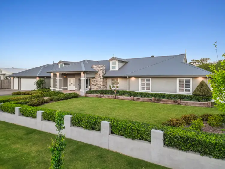 10 Eden Circuit, Pitt Town NSW 2756