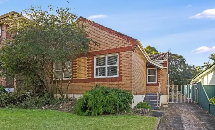 3 Mount Lewis Avenue, Punchbowl NSW 2196