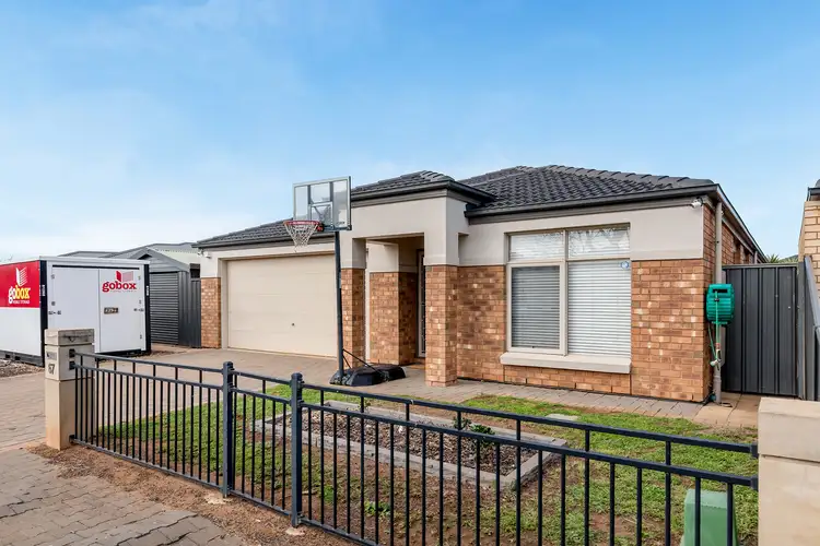 67 Riesling Crescent, Andrews Farm SA 5114