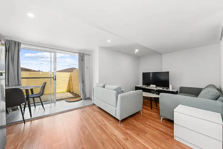 Fourth view of Homely semi-detached listing, 20A Lasseter Avenue, Chifley NSW 2036