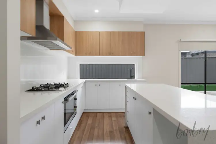 Sixth view of Homely house listing, 14 Shale Way, Wollert VIC 3750