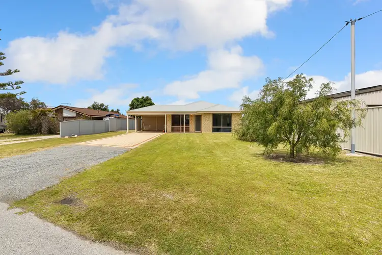 2 Ross Way, Lancelin WA 6044