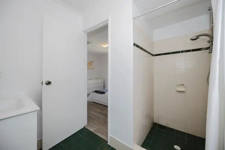 Fifth view of Homely house listing, 3 Linvale Court, Ballajura WA 6066