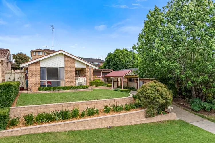 13 Soling Crescent, Cranebrook NSW 2749