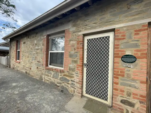 4 Upper Thames Place, Burra SA 5417