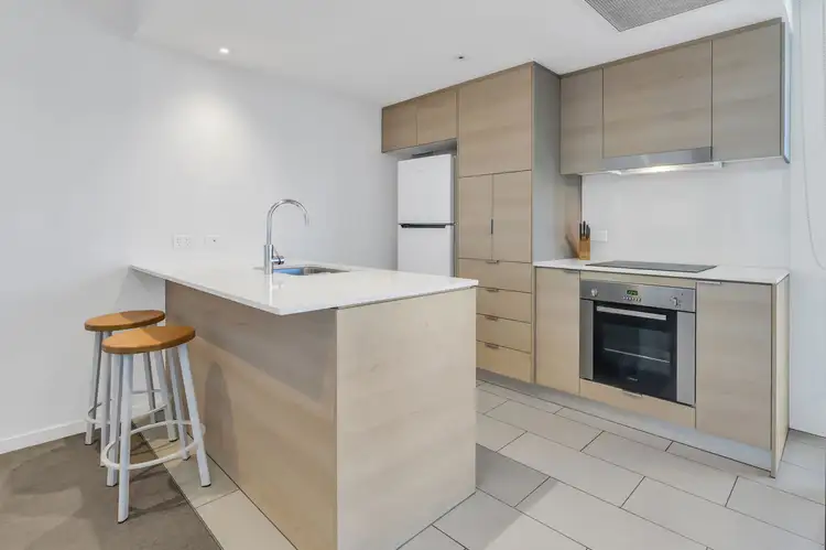 1801/2663 Gold Coast Highway, Broadbeach QLD 4218