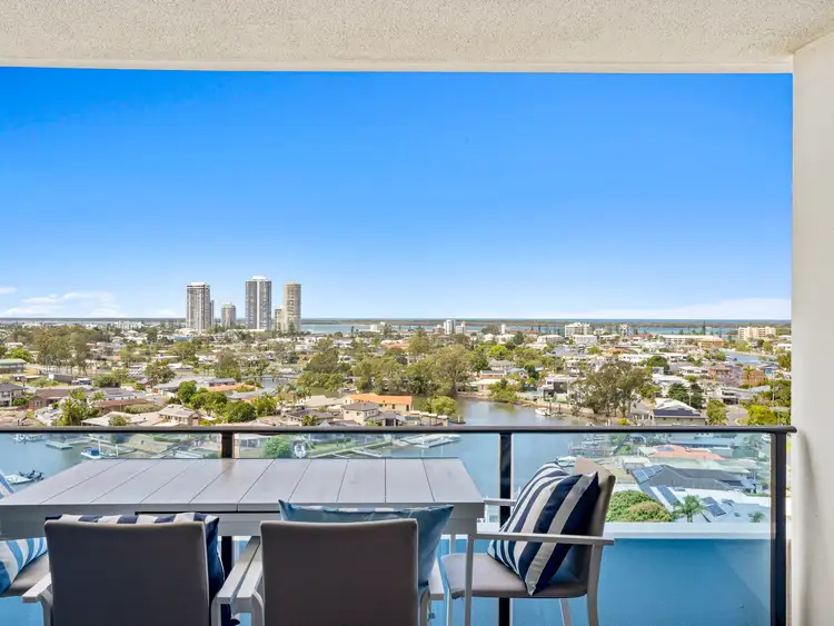 21004/5 Harbour Side Court, Biggera Waters QLD 4216