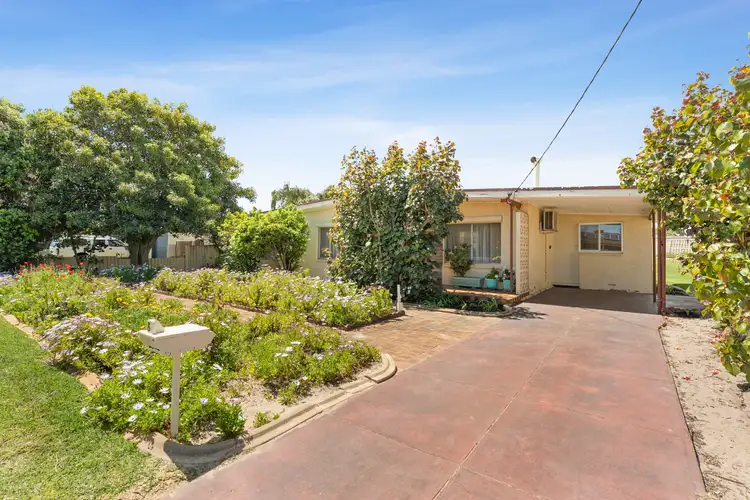 Second view of Homely house listing, 8 Wavelea Street, Safety Bay WA 6169