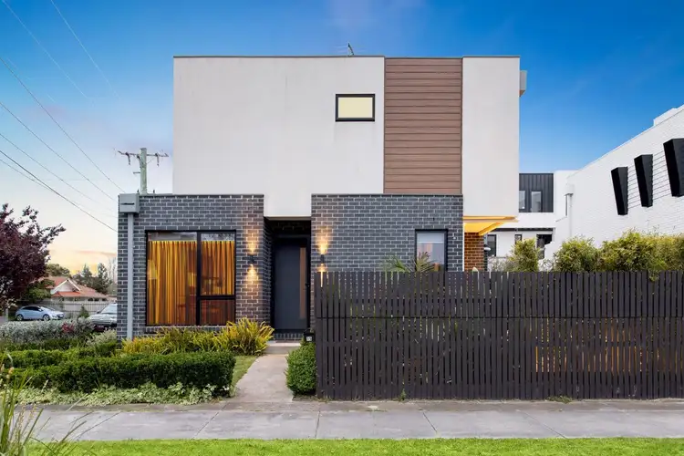Second view of Homely house listing, 15 Mereweather Avenue, Frankston VIC 3199