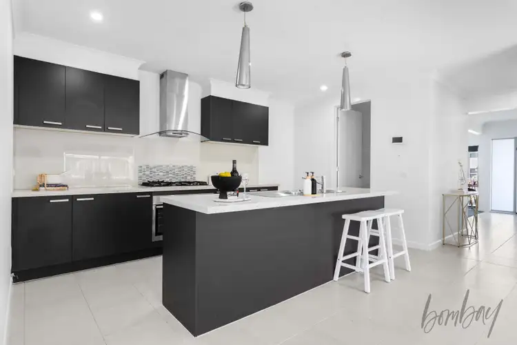 Sixth view of Homely house listing, 11 Playfields Place, Wollert VIC 3750