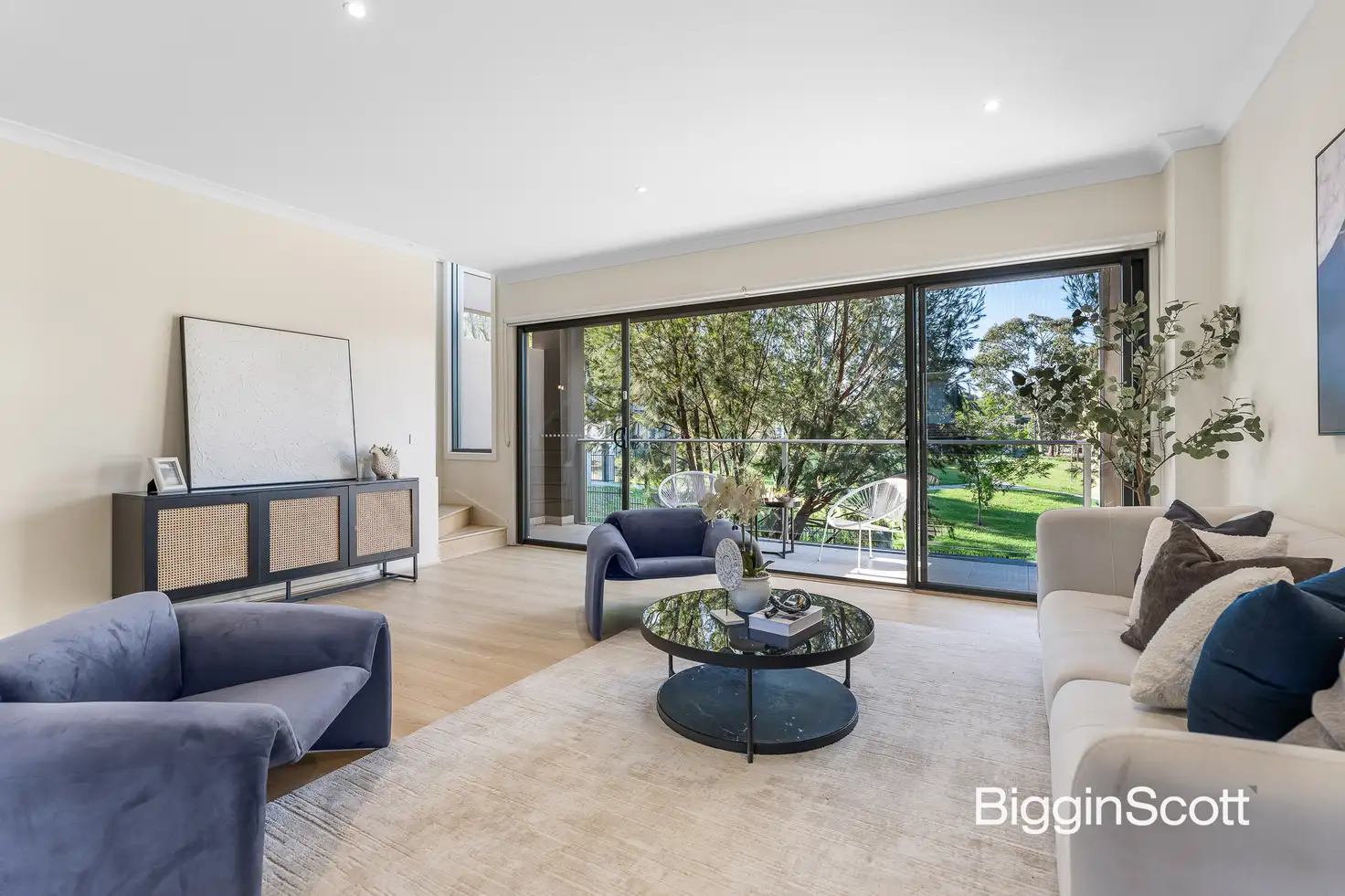 Main view of Homely townhouse listing, 6 Reserve Place, Notting Hill VIC 3168