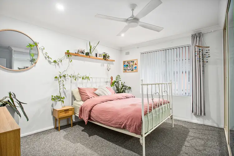 Third view of Homely unit listing, 6/6 Peterborough Avenue, Lake Illawarra NSW 2528