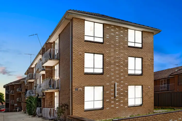 5 King Edward Avenue