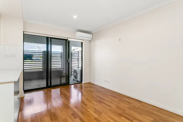 Fifth view of Homely apartment listing, 1/16 Sackville Terrace, Scarborough WA 6019