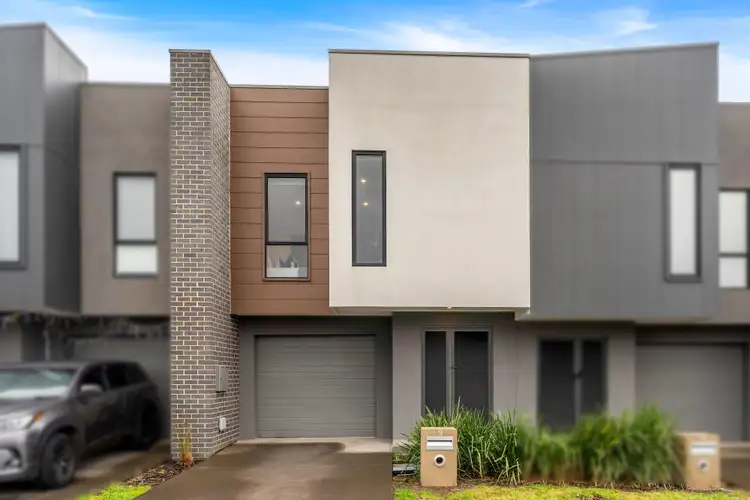 9 Tanzanite Circuit, Craigieburn VIC 3064