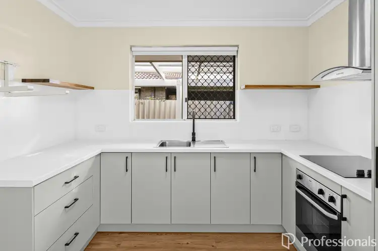 Sixth view of Homely semi-detached listing, 39B Glenten Way, Ferndale WA 6148