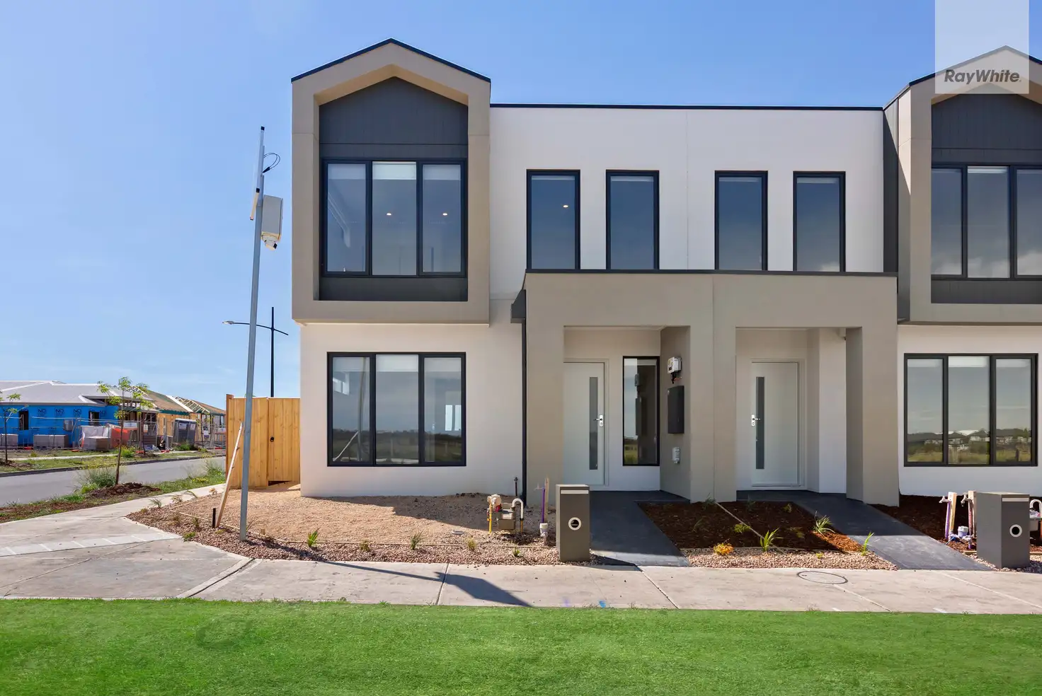 Main view of Homely townhouse listing, 113 Lakeridge Drive, Wollert VIC 3750