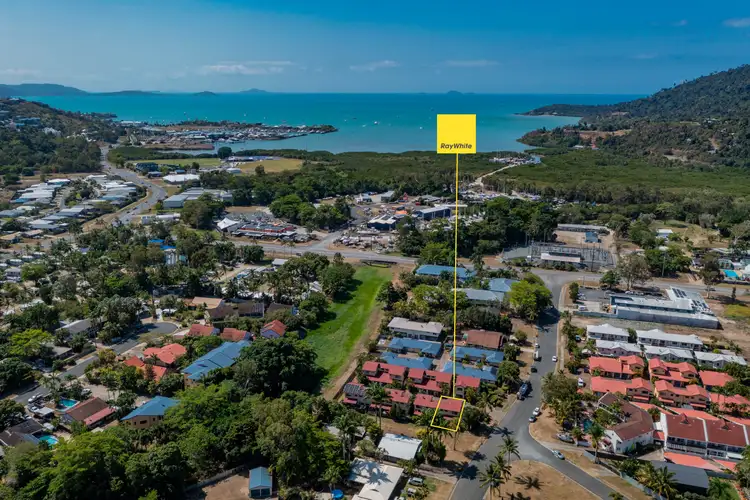 10/12 Erromango Drive, Jubilee Pocket QLD 4802