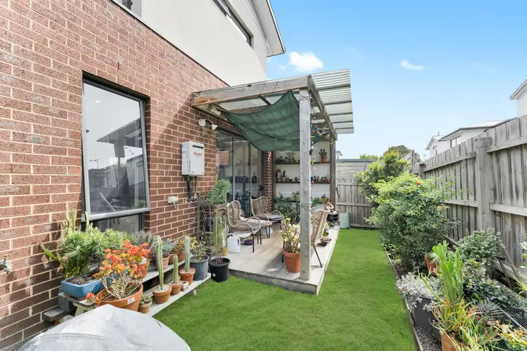4/44 McCormicks Road, Skye VIC 3977