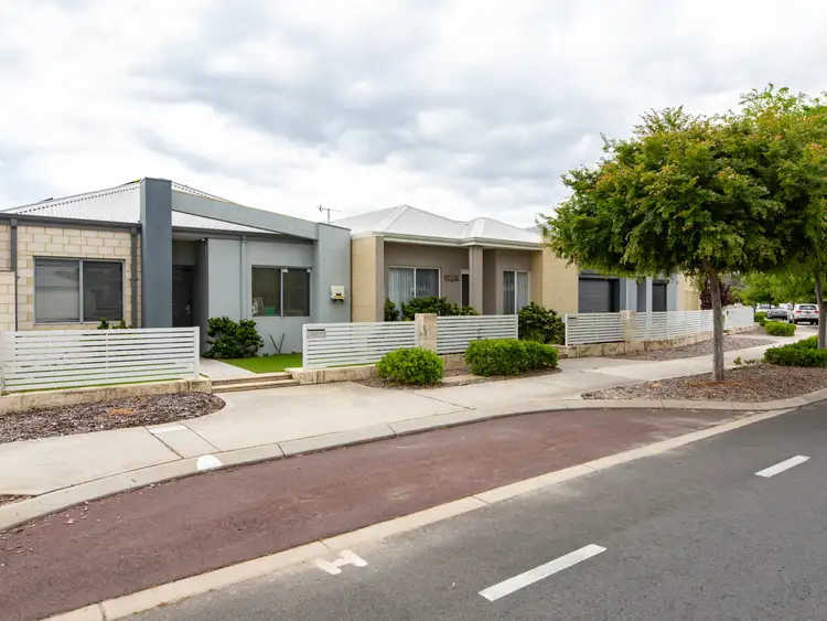 Second view of Homely house listing, 124 Tiffany Centre, Dalyellup WA 6230