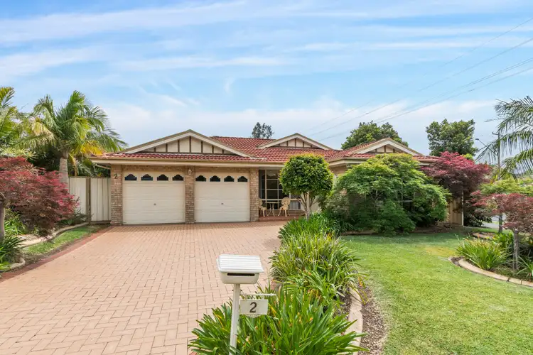 2 Ashburton Drive, Albion Park NSW 2527