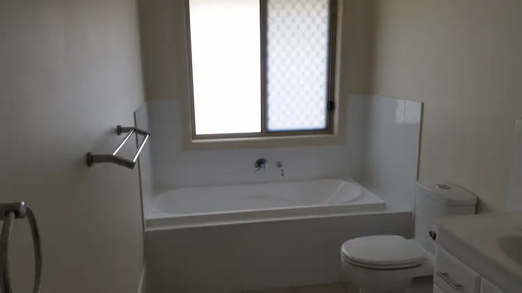 Fifth view of Homely house listing, 10 Best Street, Parkes NSW 2870