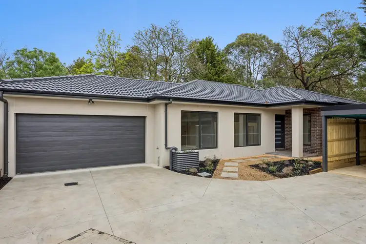 2/87 Esther Cres, Mooroolbark VIC 3138