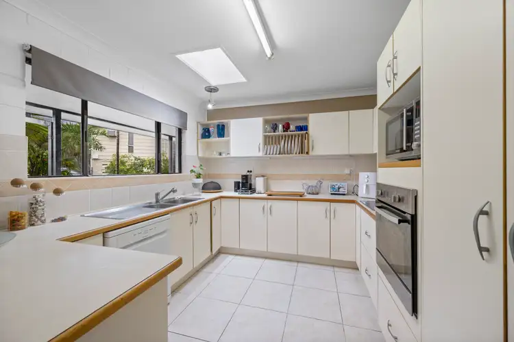 Sixth view of Homely house listing, 8 Allambie Court, Kelso QLD 4815