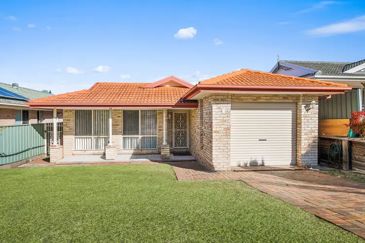 Main view of Homely house listing, 20 The Circuit, Shellharbour NSW 2529