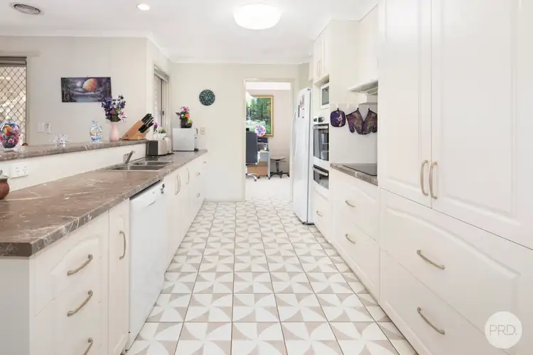 Fifth view of Homely house listing, 17 Blackwood Court, Enfield VIC 3352